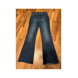 Old Navy Womens Flare Jeans, Size 6 EXCELLENT CONDITION!! Worn Once!